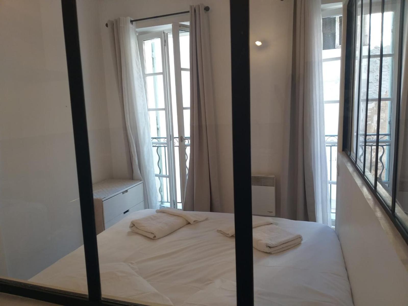 Beau Loft Au Coeur De Toulon Apartment Ngoại thất bức ảnh