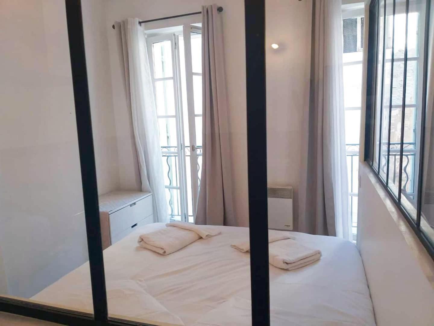 Beau Loft Au Coeur De Toulon Apartment Ngoại thất bức ảnh