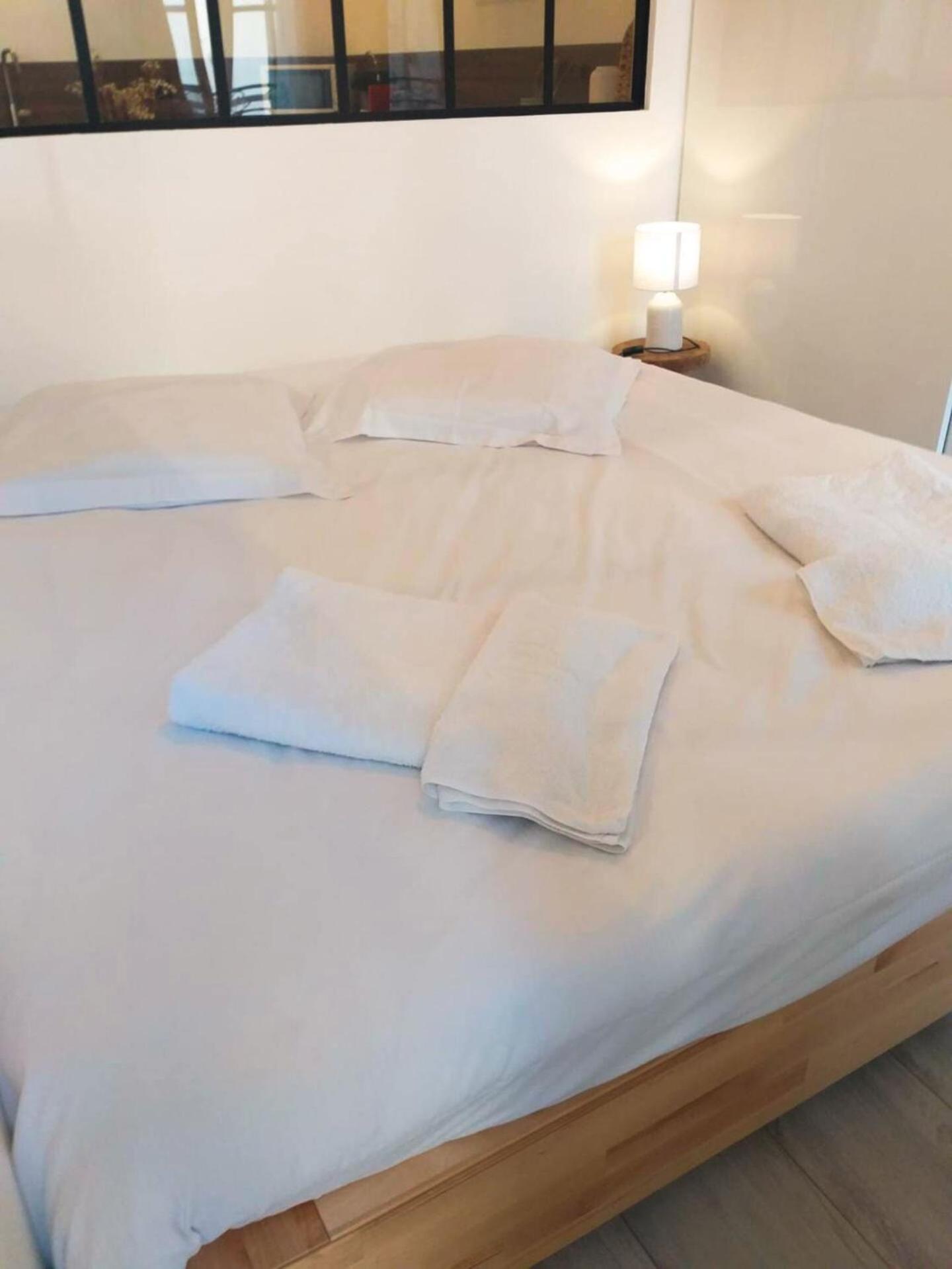 Beau Loft Au Coeur De Toulon Apartment Ngoại thất bức ảnh